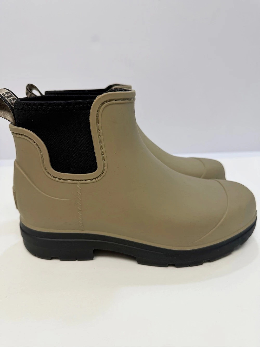UGG M Neumel Chelsea Boot Chelsea Rain Boots Brown US 6